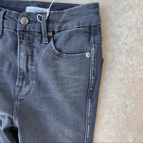 Good American Good Curve Black Distressed Jeans - Picture 2 of 7